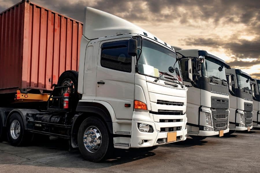 6 Jenis Truk Trailer Populer, Kenali Perbedaannya!