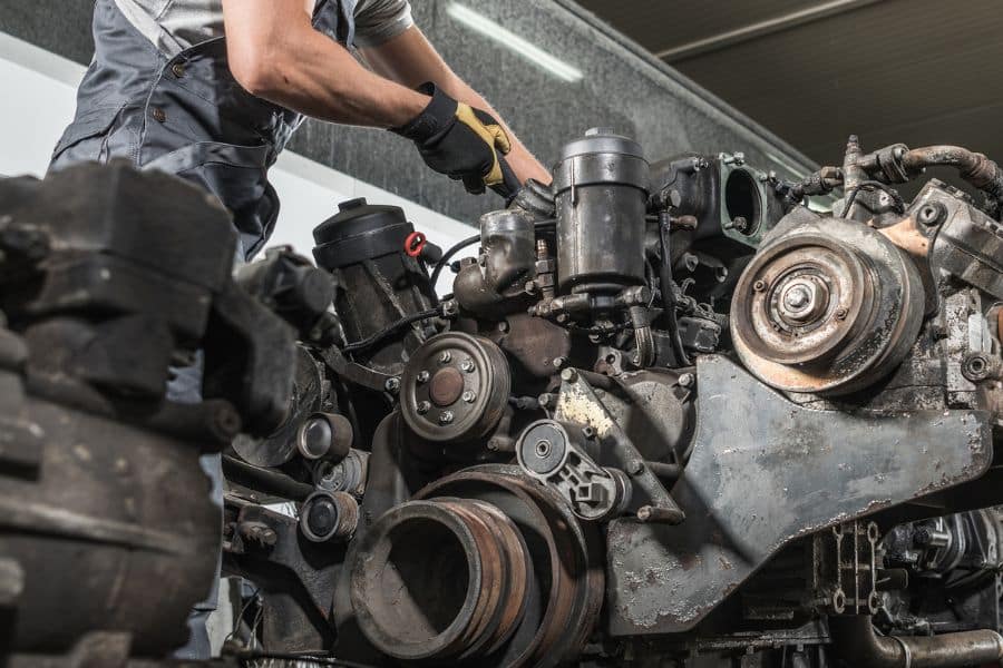 Spesifikasi Lengkap Mesin Truk Canter dan Cara Perawatannya