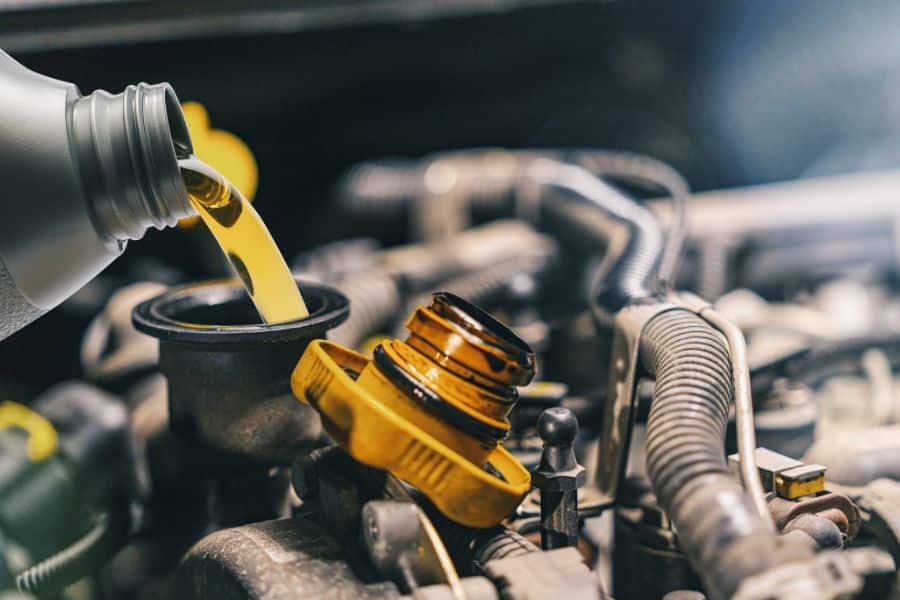 8 Perawatan Harian Truk yang Wajib Dilakukan Pemilik Truk