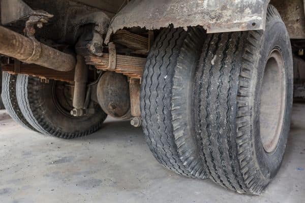 Sistem Suspensi Truk: Fungsi, Cara Kerja, dan Jenisnya